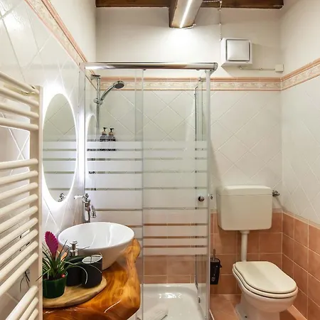 Apartment With Swimming Pool *