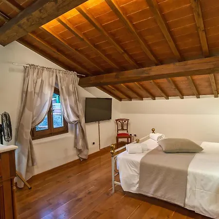 Apartment With Swimming Pool Gattaia