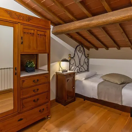 With Swimming Pool Gattaia