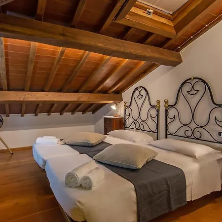 With Swimming Pool Apartment *